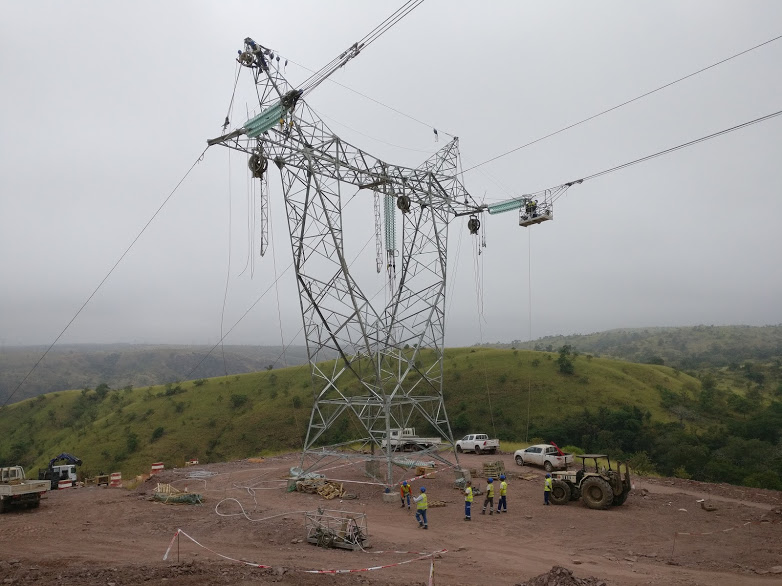 Construção da Linha aérea a 400 kV Laúca – Cambutas
